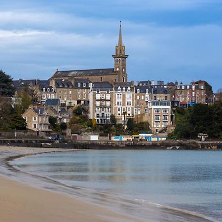 迪纳尔L'Ecume - Studio Moderne Avec Grand Balcon Et Place De Parking公寓 外观 照片