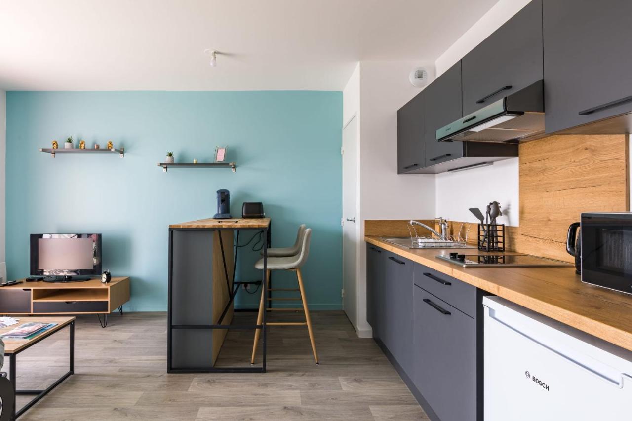 迪纳尔L'Ecume - Studio Moderne Avec Grand Balcon Et Place De Parking公寓 外观 照片
